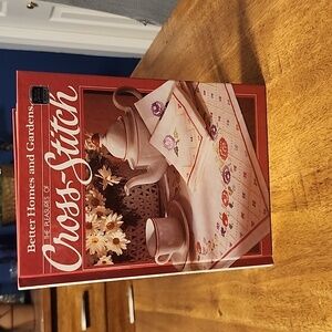 Better Homes And Gardens The Pleasure Of Cross-Stitch Pattern Book 1984